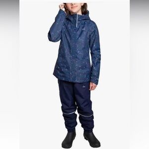 BNWT girls 2 piece Paradox rainsuit size medium (7/8)
